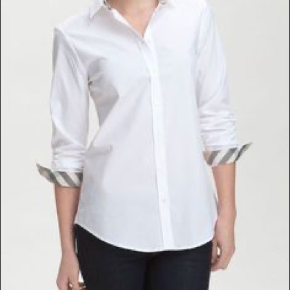 Autentic Burberry shirt size 10 like new